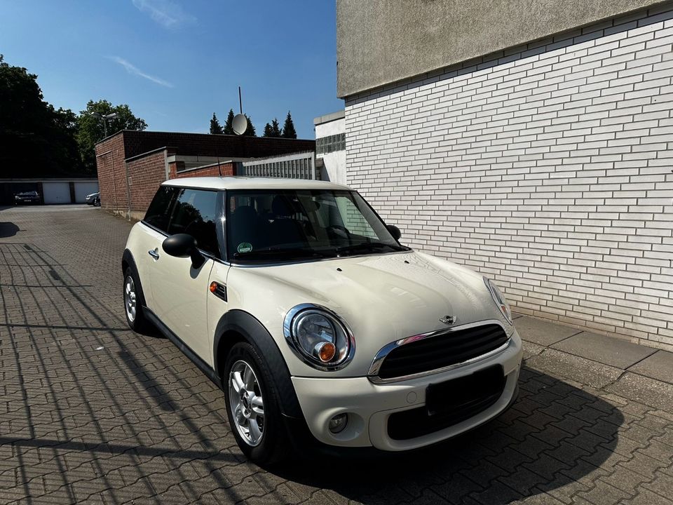 MINI ONE Mini One /TÜV NEU /SCHECKHEFT GEPFLEGT in Essen