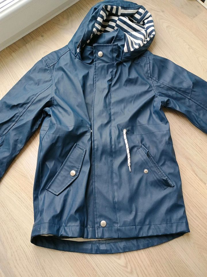 John Lewis Regenjacke blau, Gr. 7 ( ca. 134/140) in Bakum