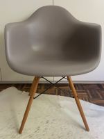 Vitra Eames Plastic Armchair DAW Ahorn (1 von 2) Wandsbek - Hamburg Volksdorf Vorschau