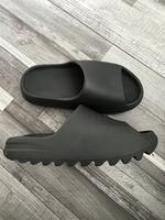 YEEZY SLIDE | ONYX | 9 US 43 EU | OVP Rheinland-Pfalz - Mainz Vorschau