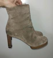 Chloé Stiefeletten Boots Stiefel beige Wildleder Absatz 38,5 lede Brandenburg - Großbeeren Vorschau