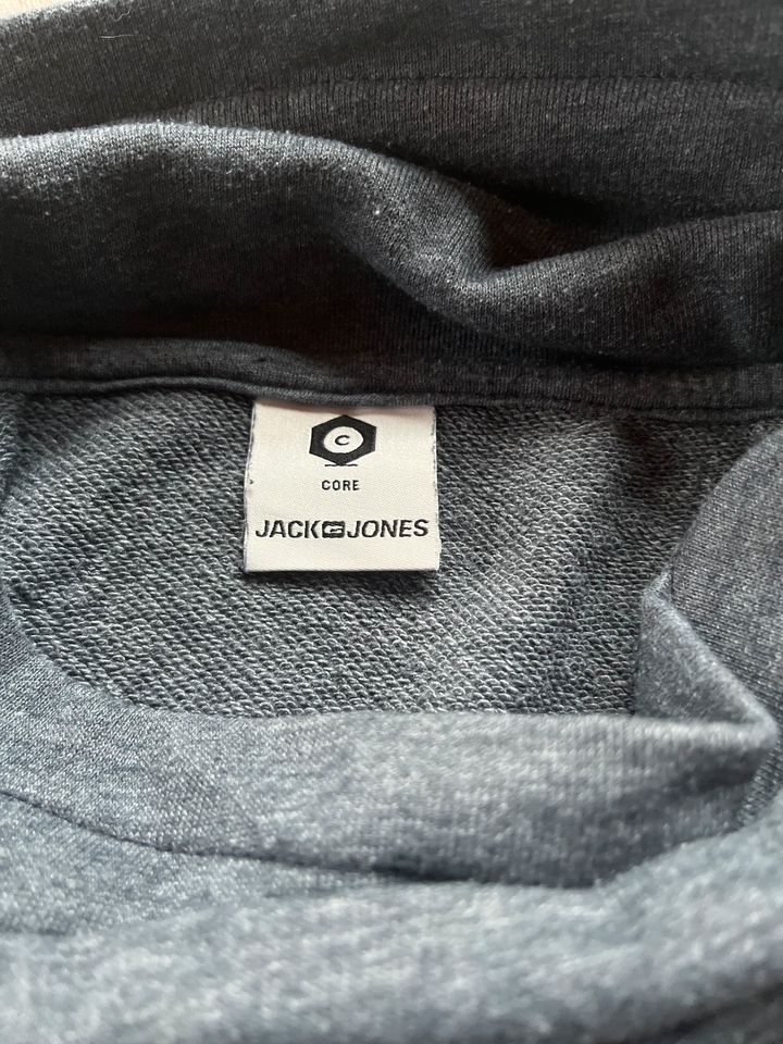 J&J Sweatshirt mit Kragen Größe L Jack&Jones in Osterby bei Medelby