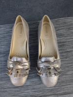 Ballerinas, Loafer von Geox , goldfarben, Gr. 38, ungetragen Baden-Württemberg - Rottenburg am Neckar Vorschau