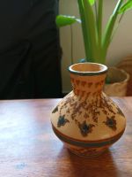 Vase boho antik klein braun gefleckt Leipzig - Connewitz Vorschau