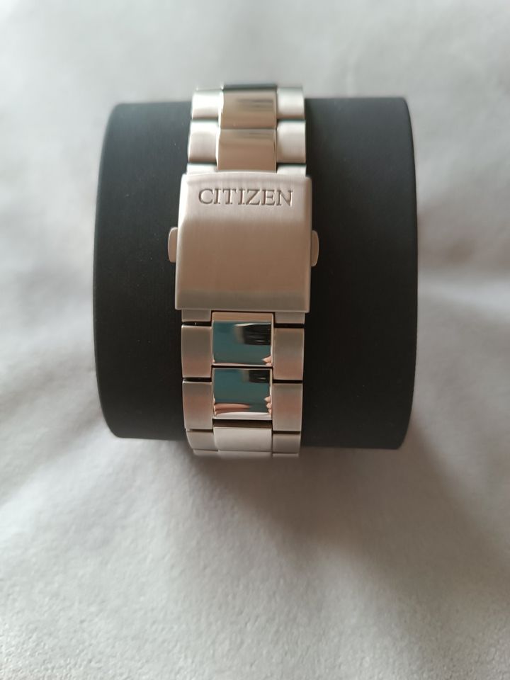 Citizen Titanium CB5947-80E - KAUFPREIS 599 Euro !!! in Friedberg