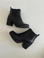 Vagabond Stiefelette Gr 38 Schwarz Absatz Berlin - Charlottenburg Vorschau