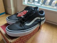 Vans Old Skool Leather 42.5 ungetragen Düsseldorf - Heerdt Vorschau