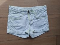 Gr. 134 H&M Jeans Shorts Lindgrün Nordrhein-Westfalen - Schwerte Vorschau