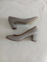 Pumps Ariane Absatzhöhe 5,5 cm Sachsen - Radeberg Vorschau