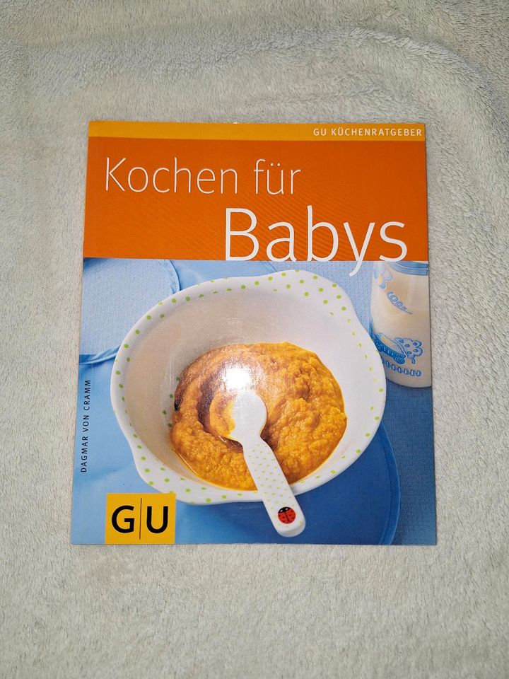 Diverse Ausstattung für Babys in Ludwigsau