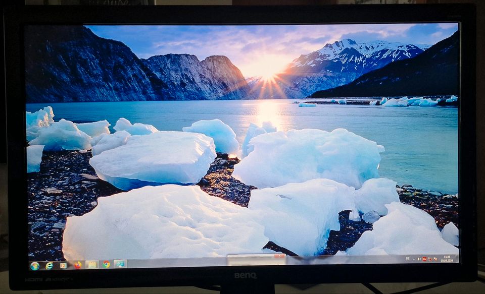 Gaming PC + Monitor 24 Zoll in Schwerin