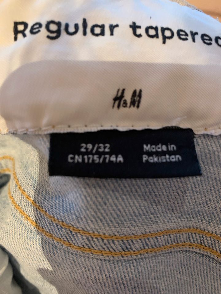 Jungen Jeans Größe 29/32 in Schwarzenbruck