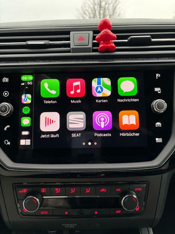 VW Seat Audi Skoda CarPlay Android Auto Freischalten Update Navi in Göppingen