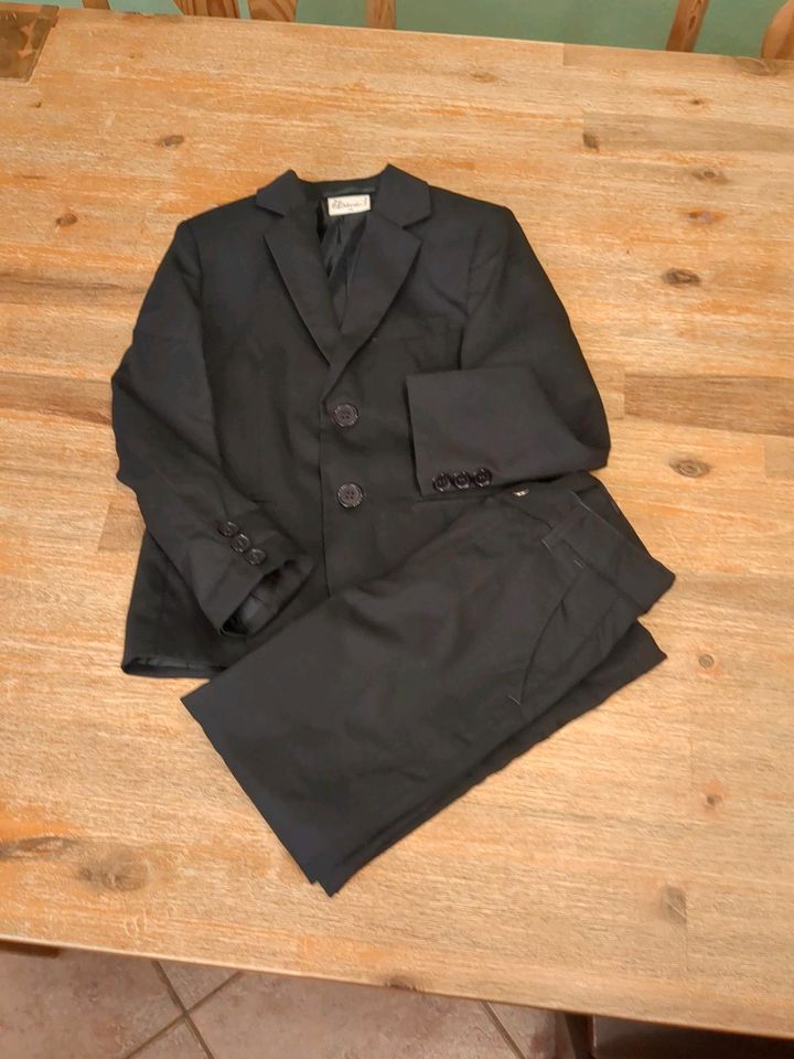 Süßer Anzug Taufe Kommunion festlich schwarz Jacket Hose 110 in Dinslaken