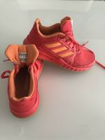 Adidas Mädchen Hallenschuhe Gr 32,5 Nordrhein-Westfalen - Mönchengladbach Vorschau