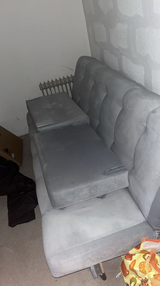 Bett/Couch Hellgrau (Länge 190cm/Breite 120|60cm) in Hamburg