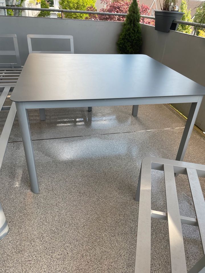 Gartentisch 110x110x64, Aluminium/Glas, Neu in Dorsten