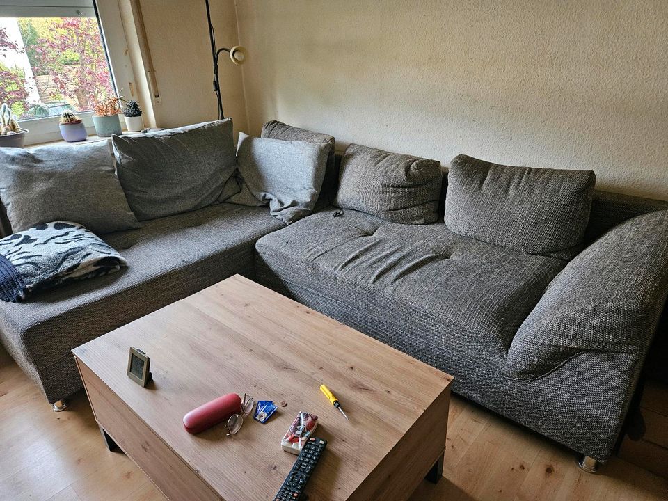 Couch grau in Dieburg