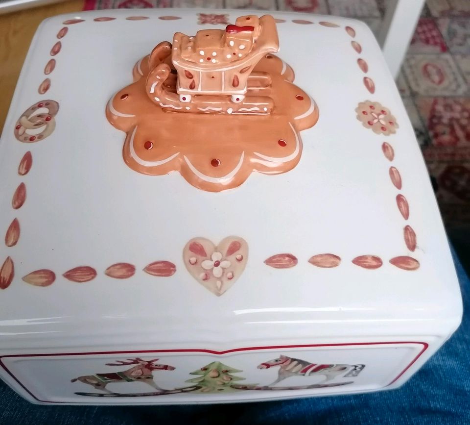 Villeroy boch NP 200 € ginger cake weihnachten  kuchenteller in Solingen