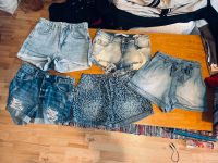 Set 5x kurze Jeans Shorts Damen XS 34 24 32 Pimkie Divided Sachsen-Anhalt - Magdeburg Vorschau