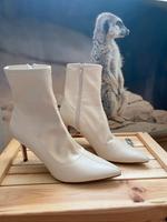 Weiße Stiefeletten Größe 41 - Primark ☘️ Dresden - Laubegast Vorschau