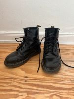 Dr Martens Stiefel 38 Wandsbek - Hamburg Bramfeld Vorschau