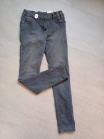 Neu mädchen Jeans 134 Bund verstellbar yigga ernstings Baden-Württemberg - Wannweil Vorschau