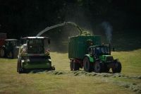 Transport mit Traktor/ Schüttgut/ Silage/ Hackschnitzel Saarland - Illingen Vorschau