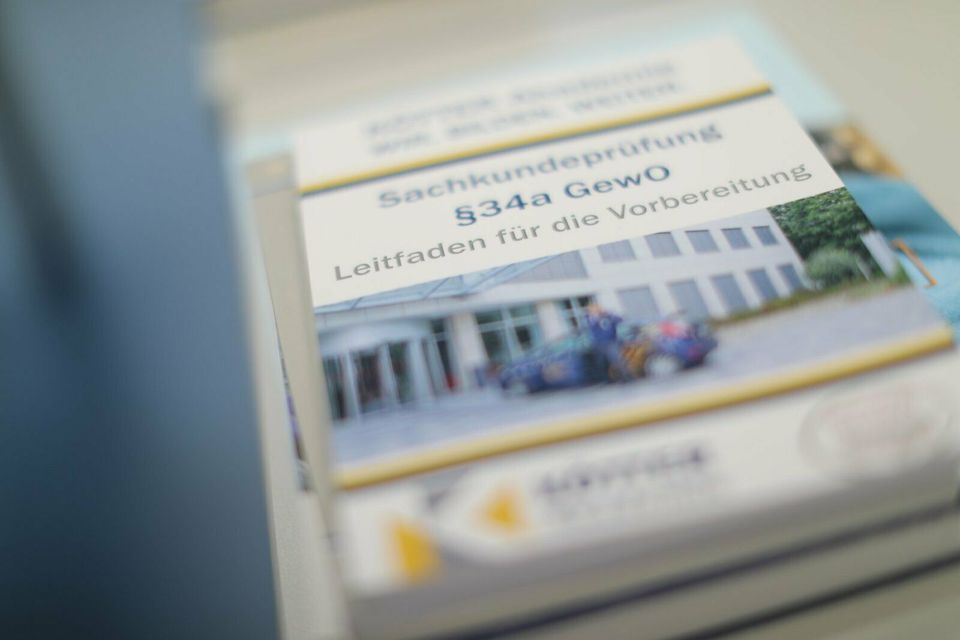§34a Qualifizierung Sachkunde Prüfung // KÖTTER Security Düsseld. in Düsseldorf