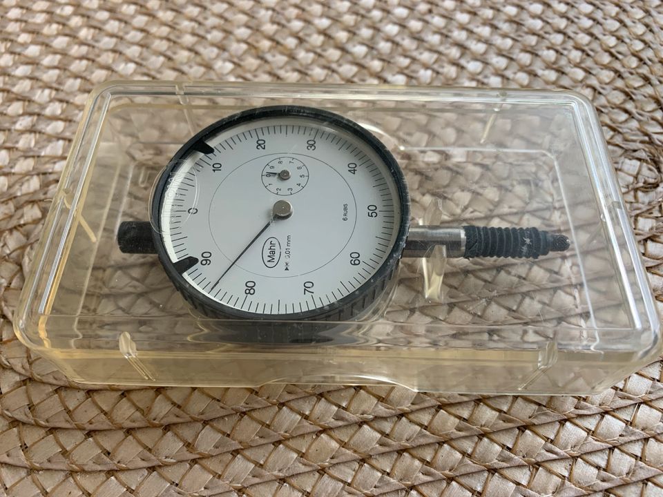 Messuhr / Meßuhr 0,01 mm / Fa. Mahr / Neuwertig in Zorneding