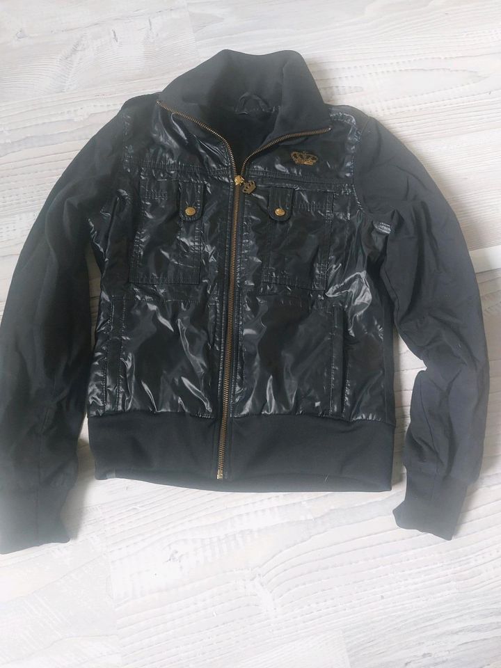 Adidas Jacke repect me gr.38 ,schwarz in Herten