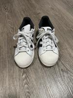 Sneaker in Gr. 37 1/3 von Adidas Kr. Dachau - Dachau Vorschau