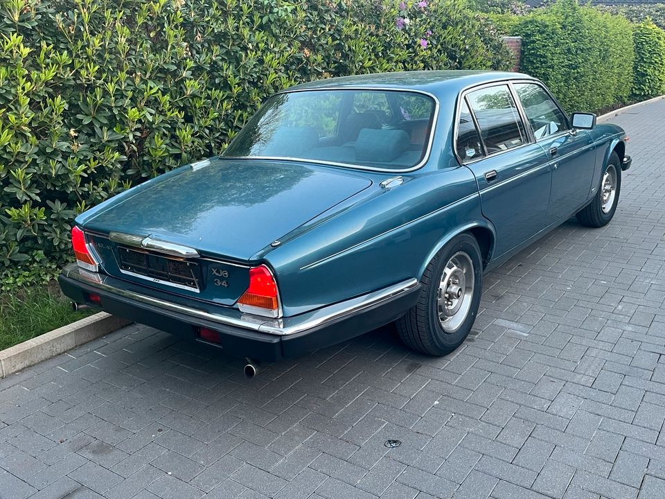 Jaguar XJ 6, 3,4l Vergaser RHD, TÜV und H-Zulassung NEU in Wiefelstede