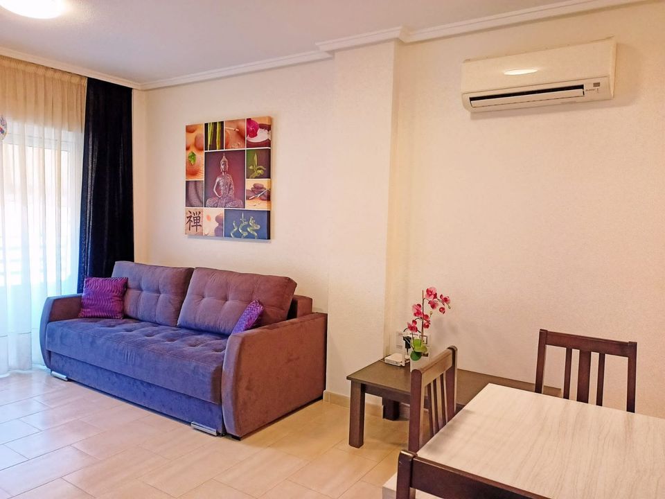 Schöne helle 2-Zimmer-Wohnung in Torrevieja – Alicante – Spanien in Straßkirchen