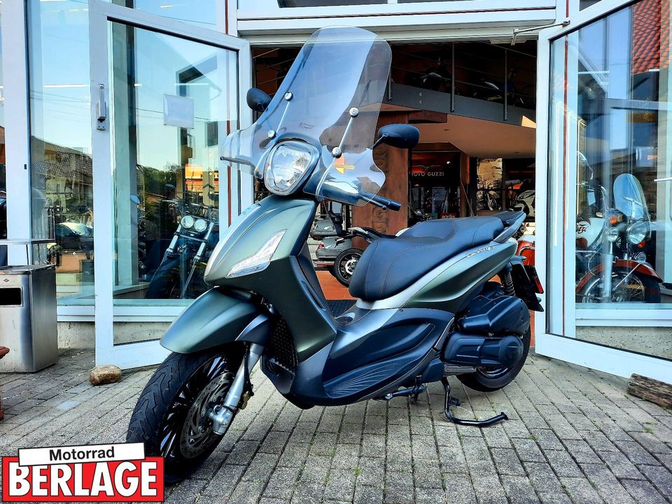 Piaggio Beverly 300 S 1.Hd mit Garantie in Borchen