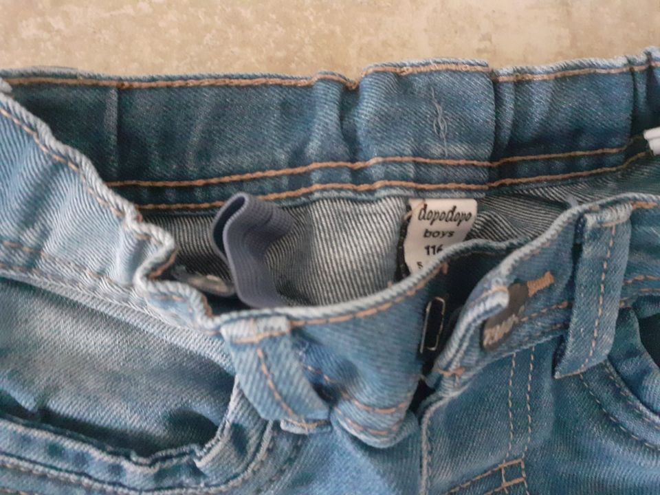 Hosen Jeans 116 Zwillinge Junge in Burglengenfeld