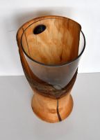 Handgedrechselte Vase aus Wildkirsche mit Glaseinsatz Bayern - Tiefenbach Oberpf Vorschau