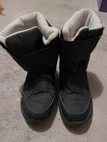 Gebrauchte gut erhaltene Quechua Winterstiefel Boots Größe 36 Nordrhein-Westfalen - Solingen Vorschau