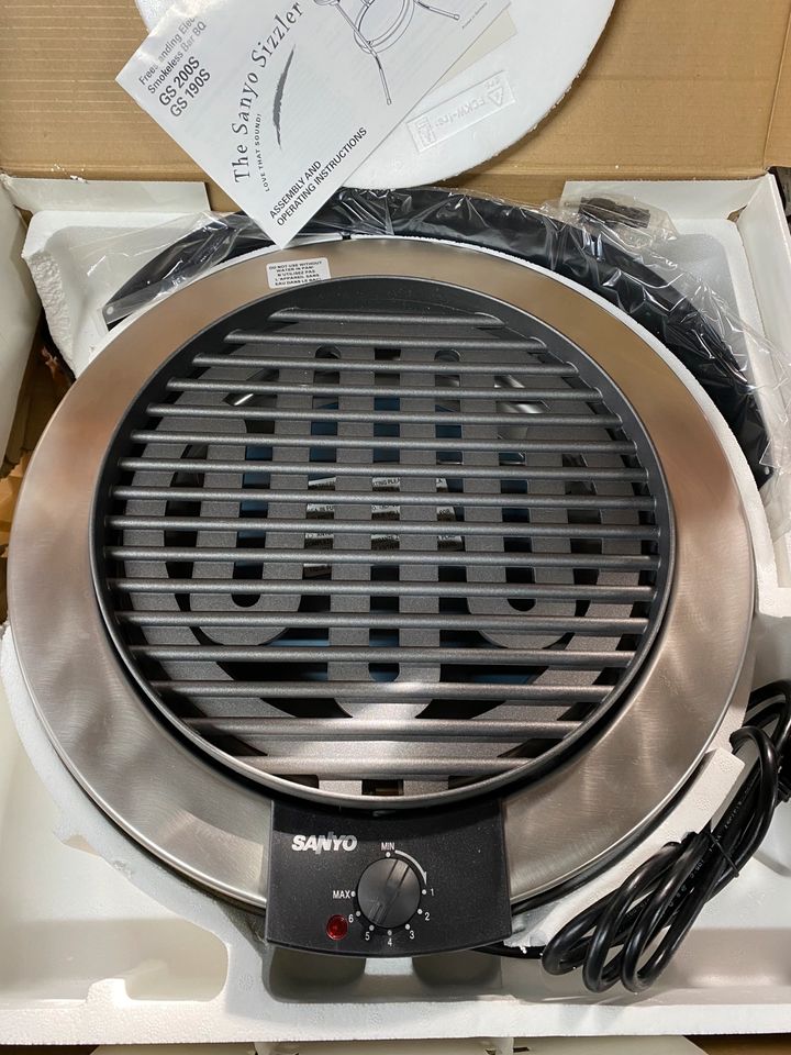 Sanyo Sizzler GS200 Tischgrill Elektrogrill (WMF Tefal Raclette) in Engen