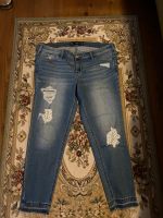 Verschiedene Jeans und Hosen 40-42, neu und neuwertig Bayern - Deggendorf Vorschau