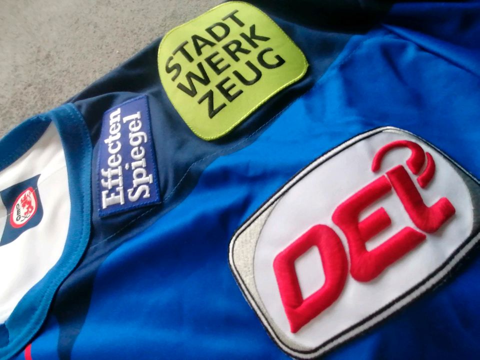 Game Issued Jersey in Bad Neustadt a.d. Saale