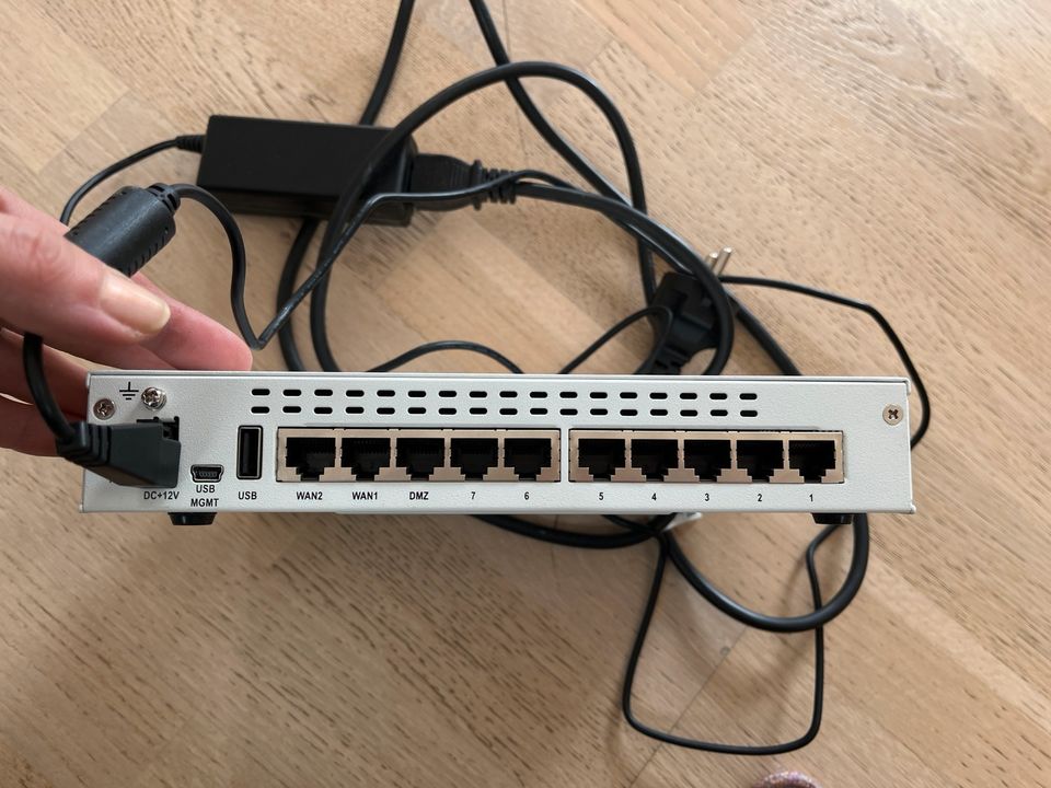 Firewall Fortinet FortiGate 60D, Gebraucht funktionsfähig in Gengenbach