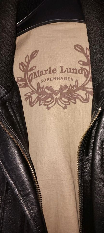 Schöne Lederjacke Bomberjacke von Marie Lund in Paderborn