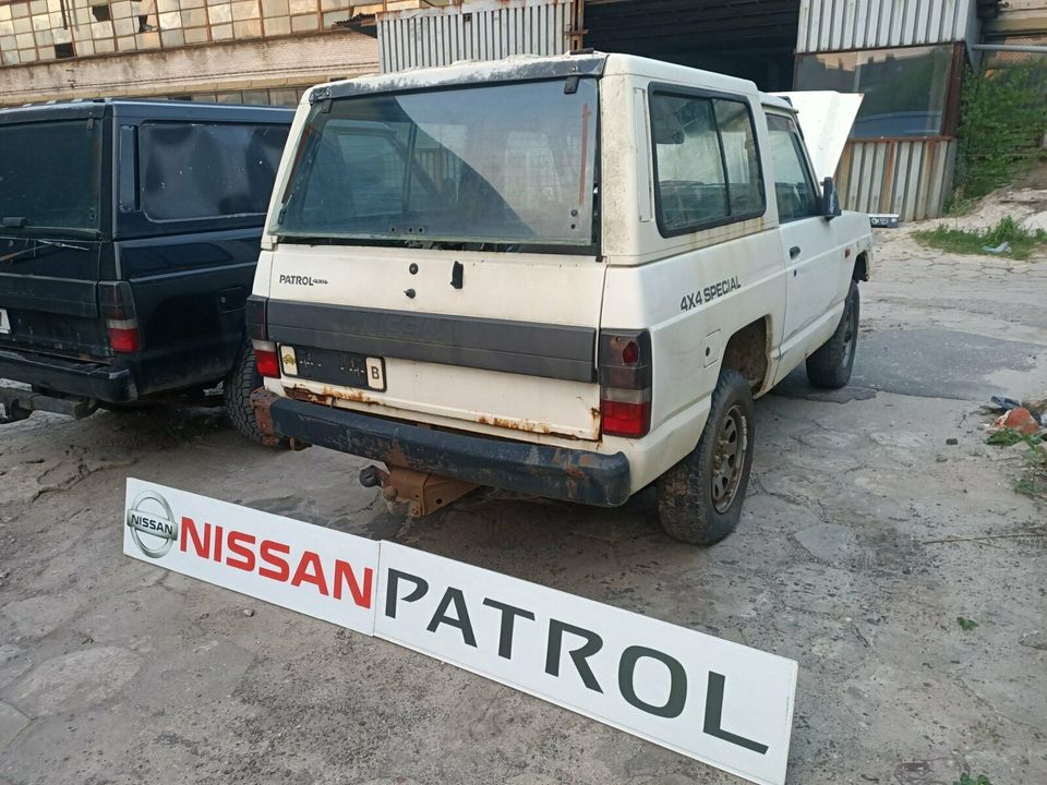 NISSAN PATROL K260 TEILE SCHLACHTFEST PARTS ALLE TEILE in Görlitz