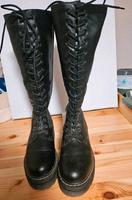Plateau Boots Schnürstiefel Springerstiefel 17 Loch Sachsen - Flöha  Vorschau