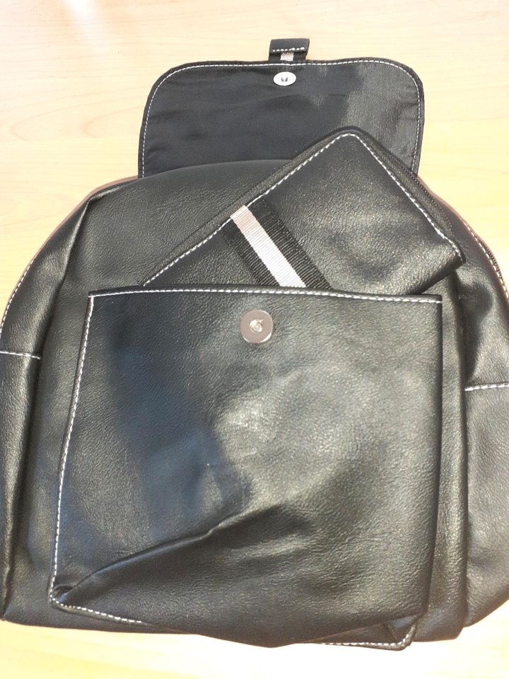 Rucksack,Damen, schwarz, neu! in Heiden