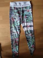 Leggings/ bunte Sporthose mit Patches Berlin - Mitte Vorschau