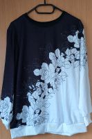 Schwarz/weißer Pullover mit Blumenmuster Hessen - Bad Emstal Vorschau