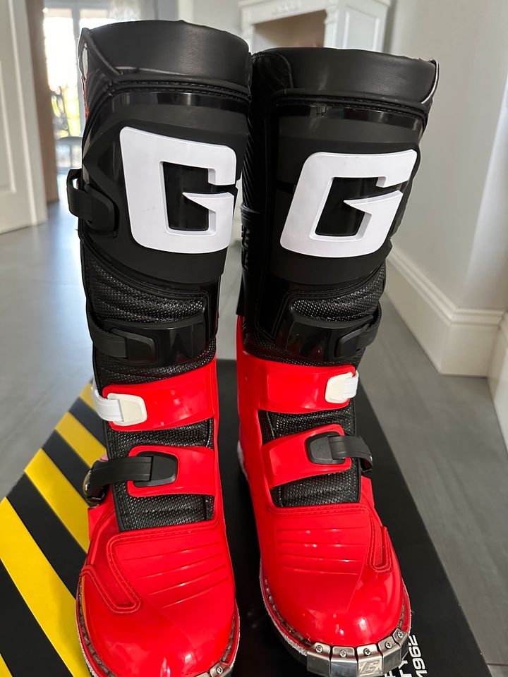 Neu! GAERNE KIDS MOTOCROSS-STIEFEL GXJ Gr38 US5 in Harsefeld