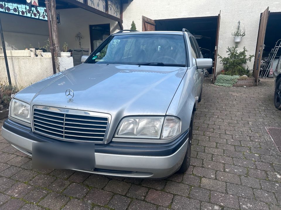 Mercedes C-Klasse S202 C220D OM604 in Hagenbach